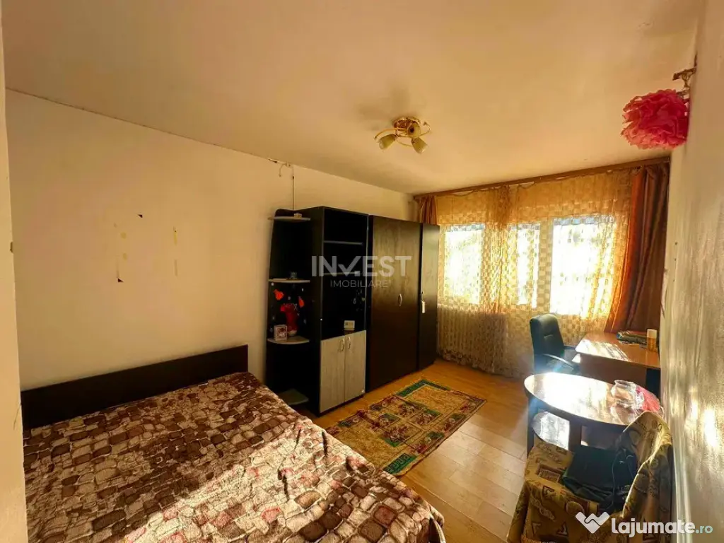 Apartament 3 camere decomandat-Podu Ros-liceul Racovita 