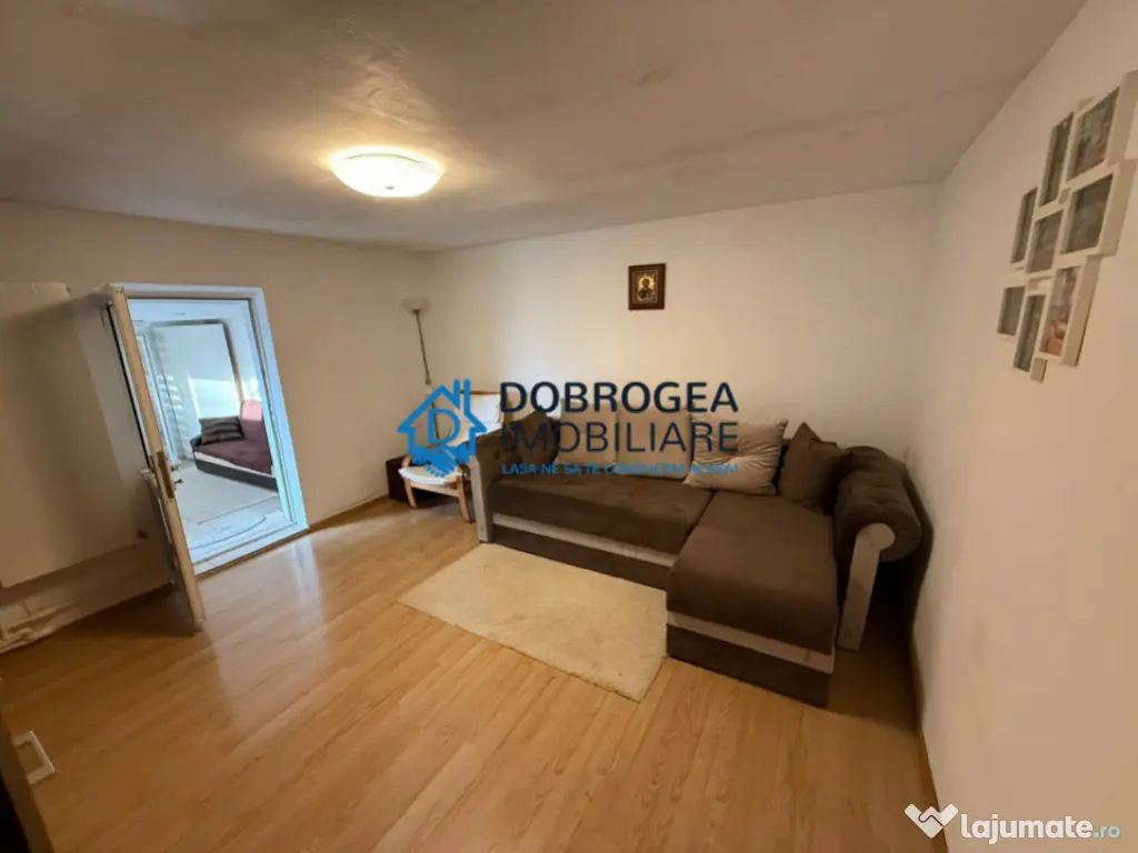 Caslita, casa + teren 800 mp , iesire la Lac 