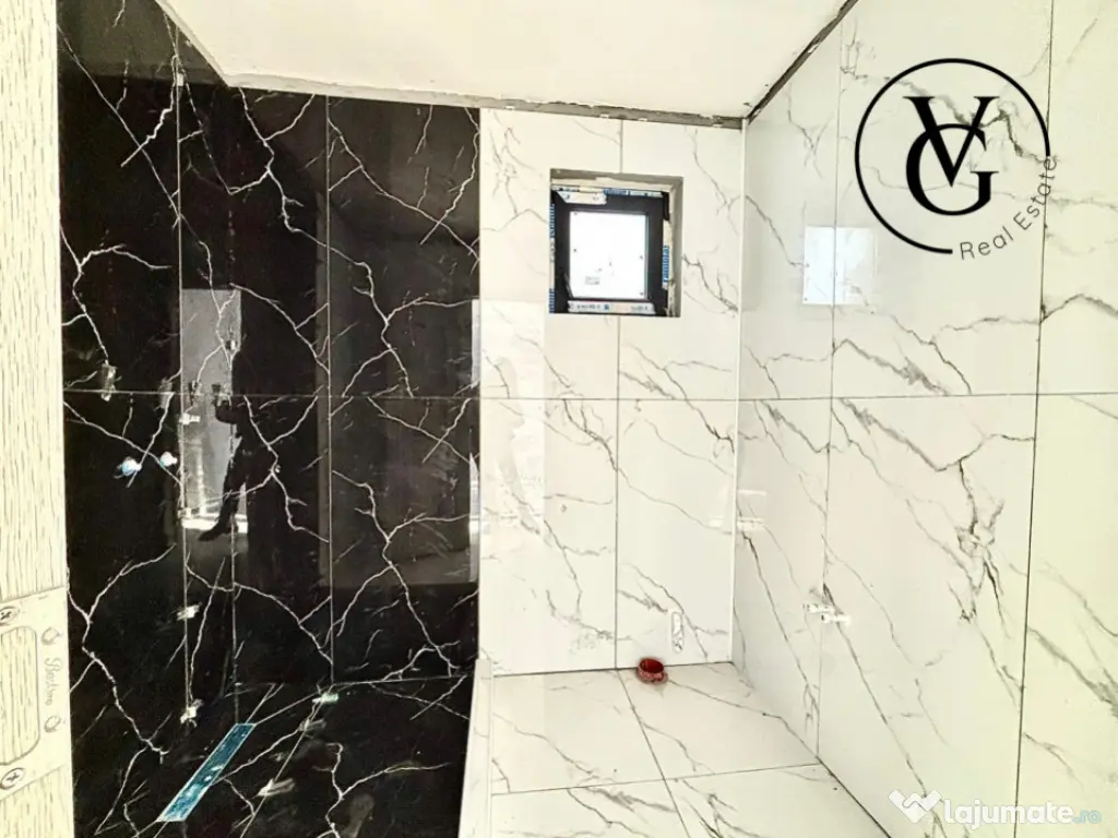 Casa la sol, 4 camere - 253 mp - Navodari 