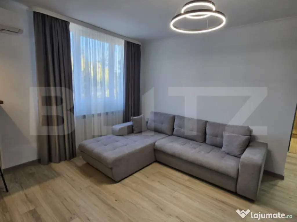 Apartament modern cu 2 camere, 44 mp, Central
