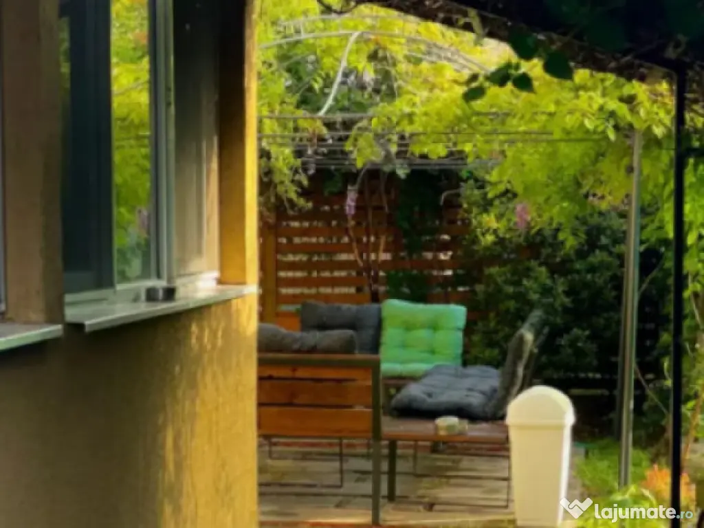 Apartament 2 camere, decomandat, la un pret excelent! 