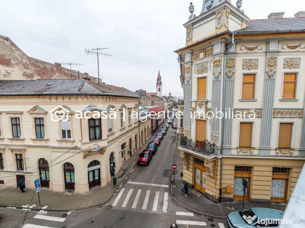 Apartament ultracentral cu 2 camere neamenajat Comision 0