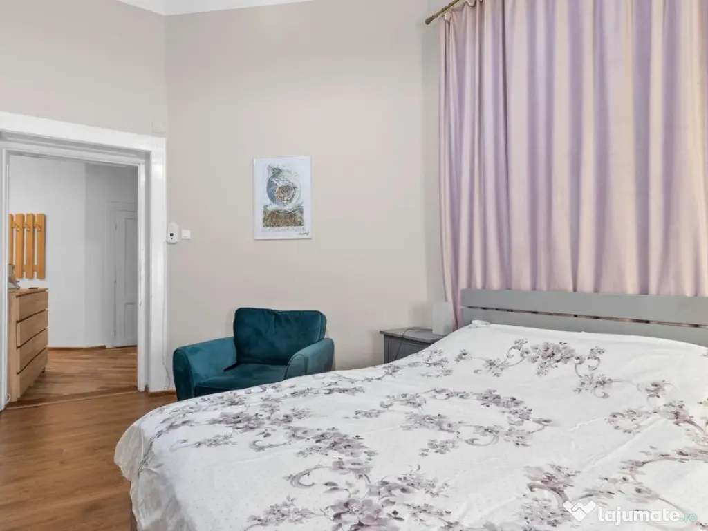 Apartament ultracentral cu 2 camere neamenajat Comision 0 