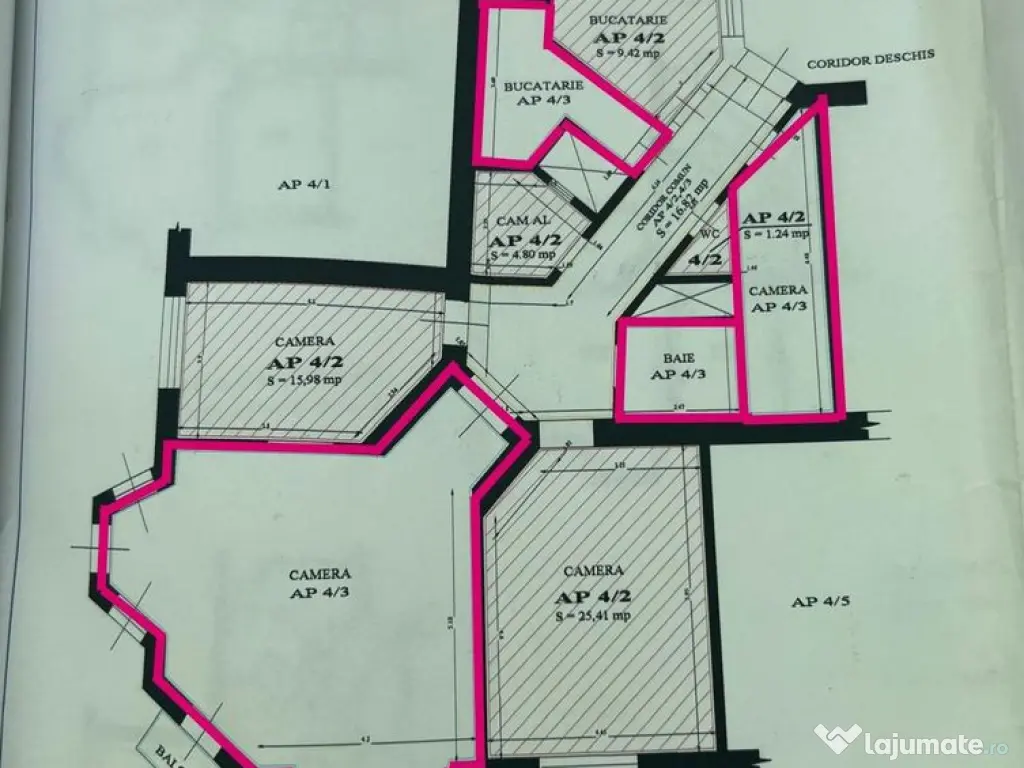 Apartament ultracentral cu 2 camere neamenajat Comision 0 