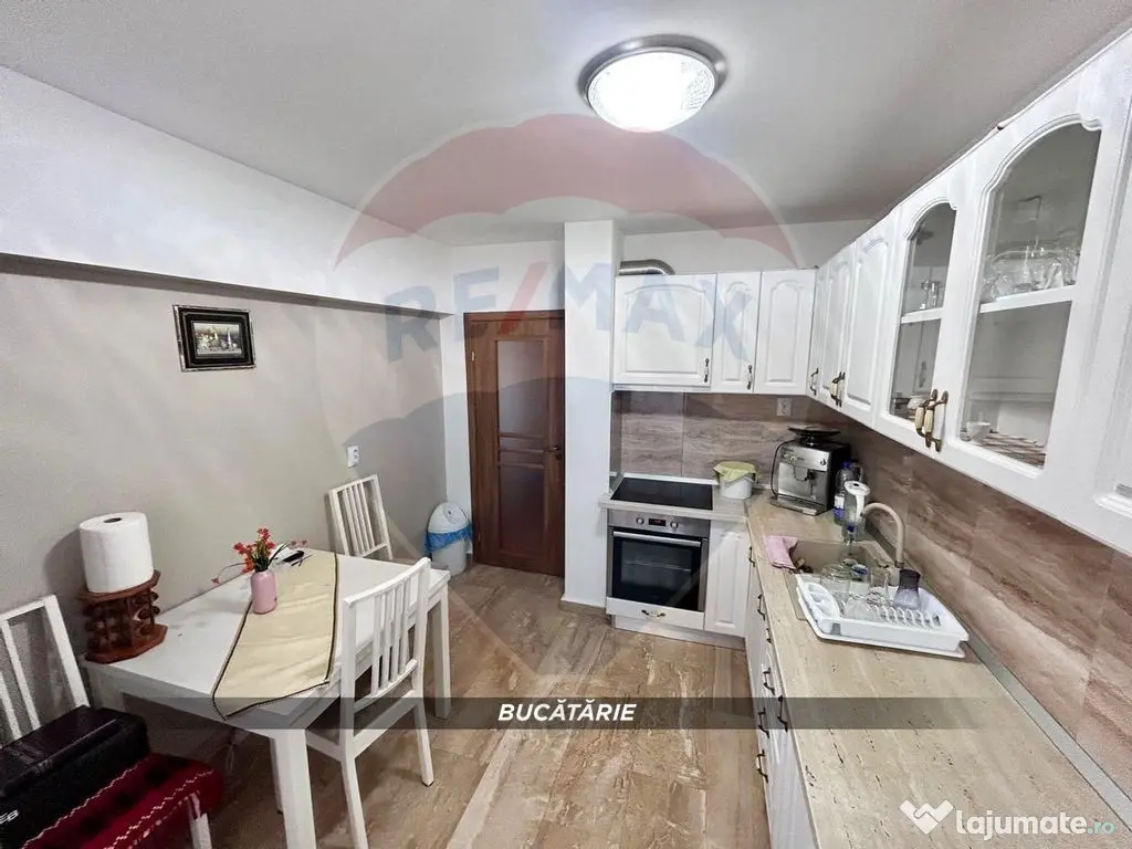 Apartament generos cu 4 camere de inchiriat- langa Hotel ...