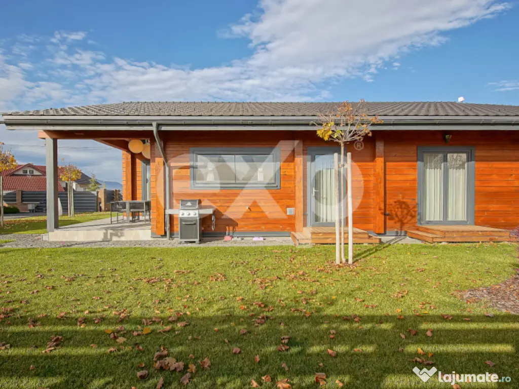 Casă din Pin Nordic Lamelar Stratificat (6 straturi) | Saun