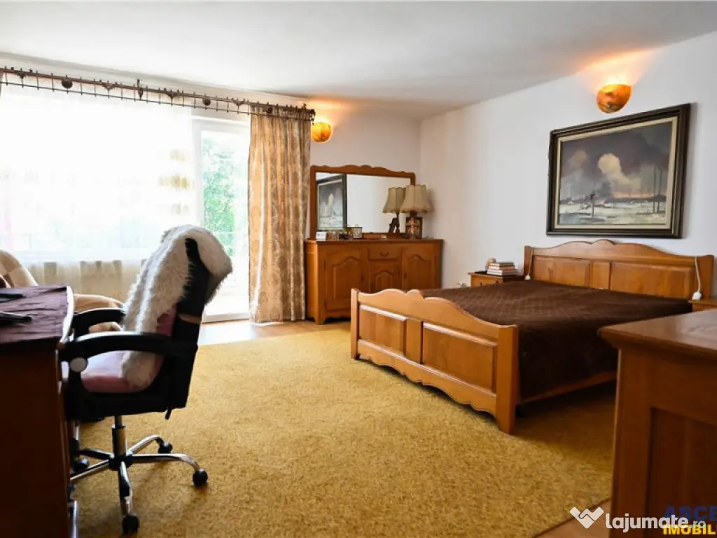 FILM3D! Casa arhitectura flexibila:2 unitati,500mp teren,loc