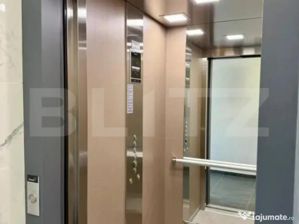 Apartament modern, dressing, birou, parcare subterană – F