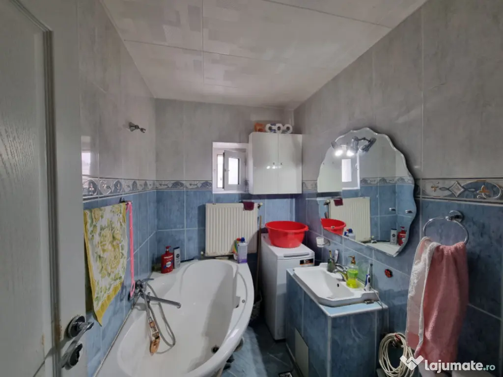 Zonă excelentă- Parcul Catedralei- Apartament două camere 