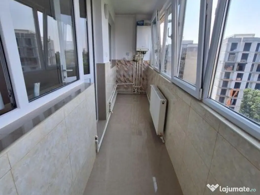 Gara, decomandat, 3 camere, renovat, gaze, vanzari Constanta 