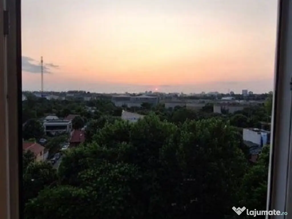 Gara, decomandat, 3 camere, renovat, gaze, vanzari Constanta 