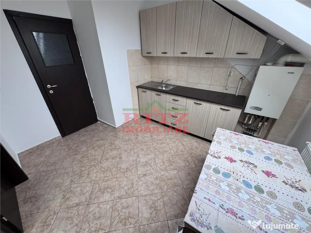 Nou! Ap. 2 cam., S=53 mp, mansarda, zona Eugen Ionescu! 