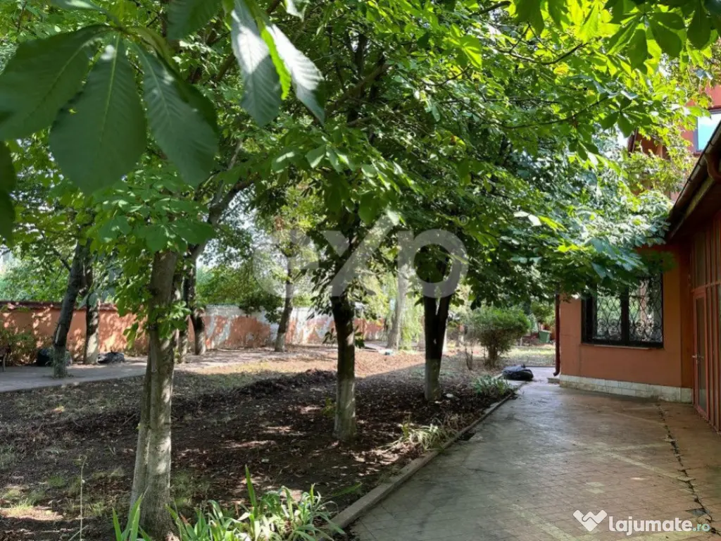 Vila de vanzare Pipera- Drumul Negru - 2500 mp teren 