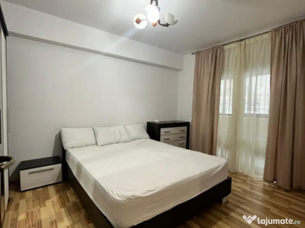 Apartament 3 camere, 80 mp utili, parter, Radauti