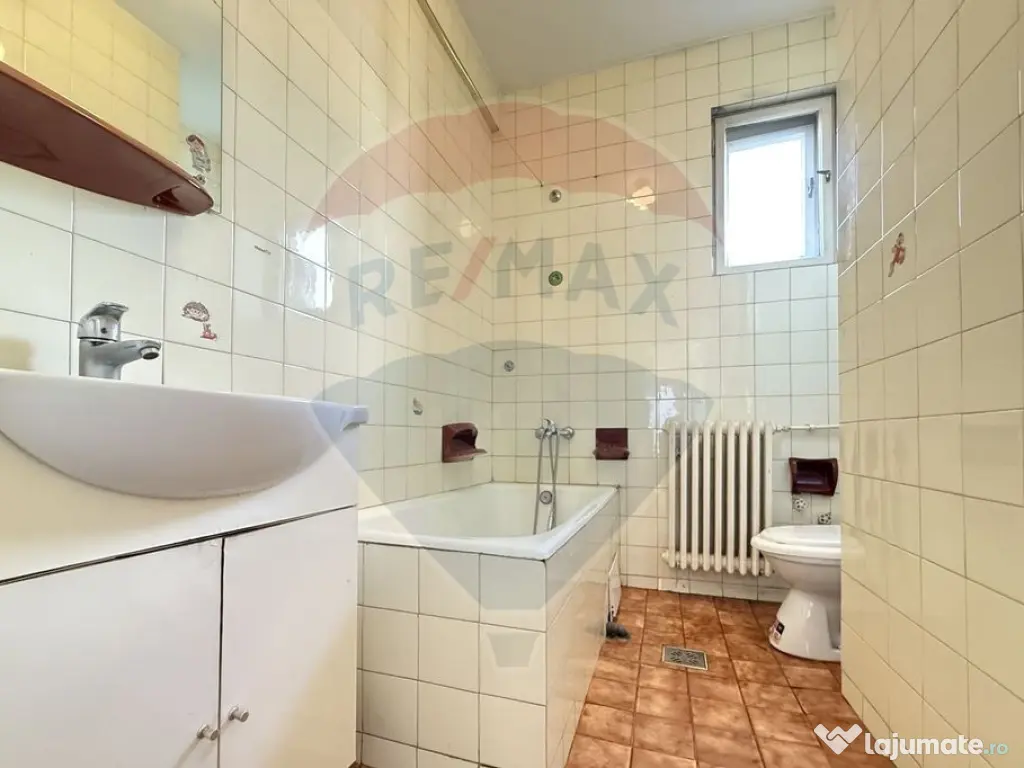 Apartament 3 camere | 70 mp | garaj | boxa I Andrei Muresanu 