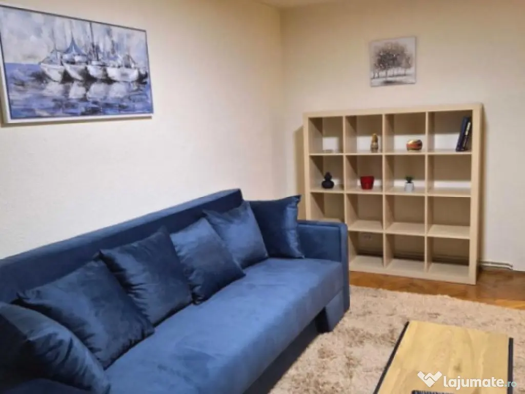 Apartament 3 camere decomandate zona Dioda 