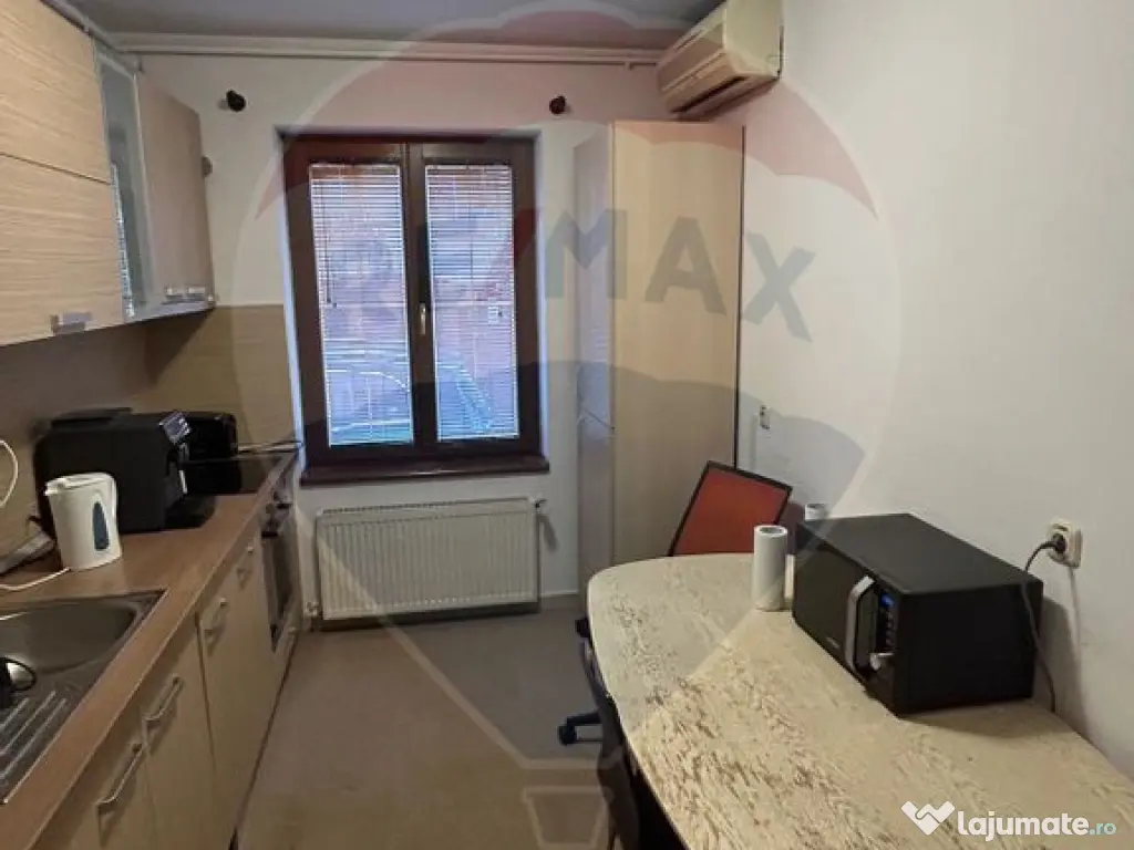 Spațiu de birouri de 106.76mp de închiriat în zona Pia... 