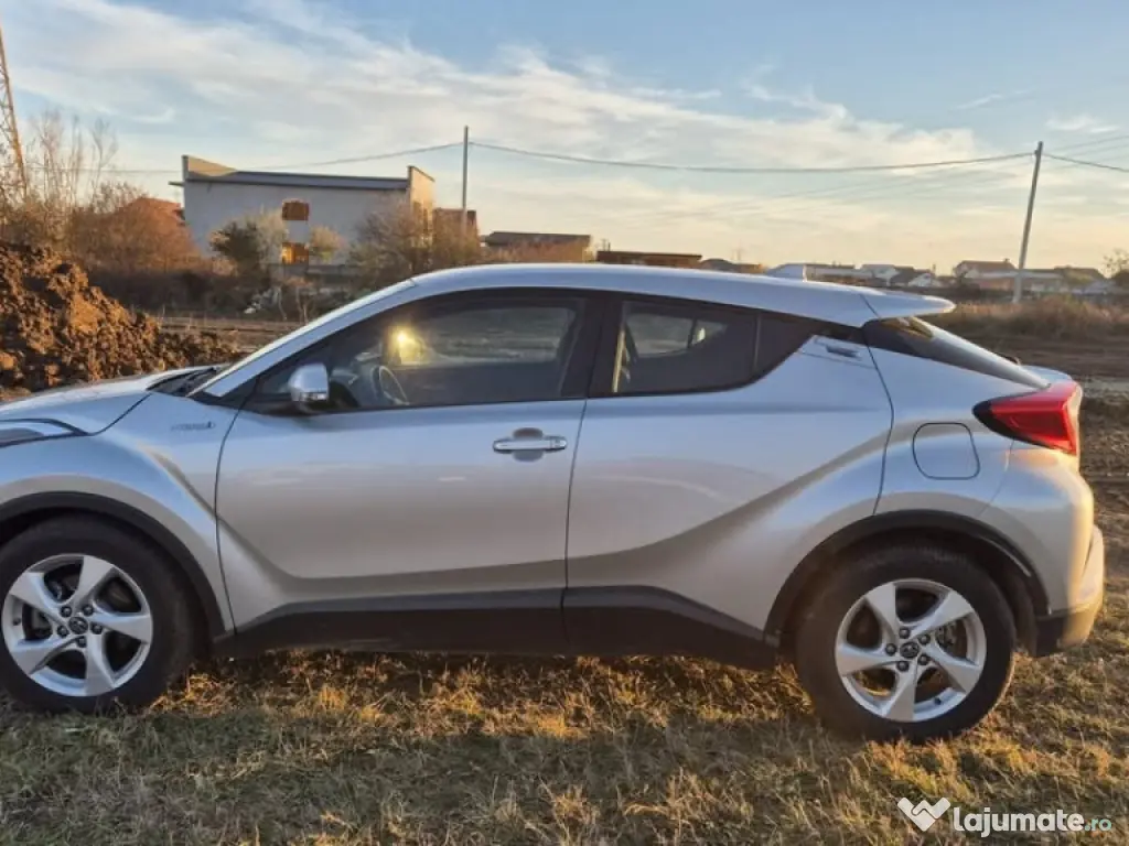 Toyota C-HR Hibrid 1.8, 2019 – Economic, fiabil, ideal pentru oraș 