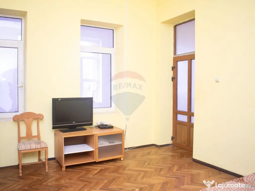 Casă de vânzare cu potențial business – zona Rudului 