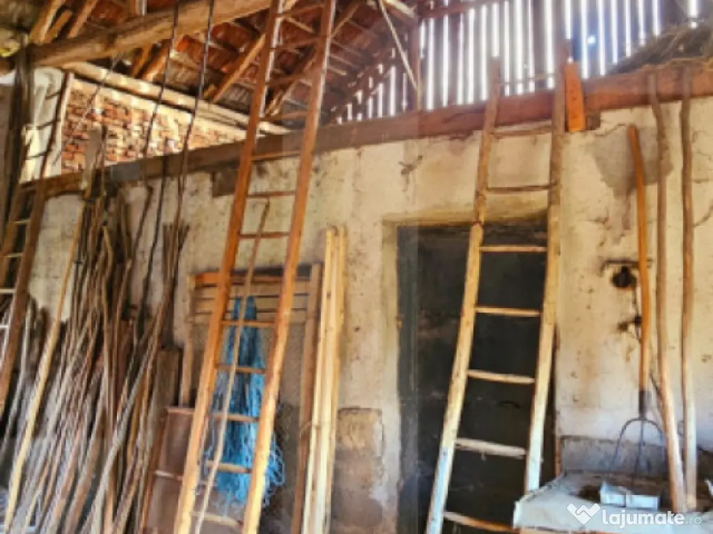 Casa de caramida in Bicfalau