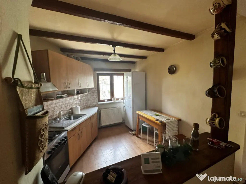 Apartament 3 camere în vilă, 114 mp | Curte | Sinaia