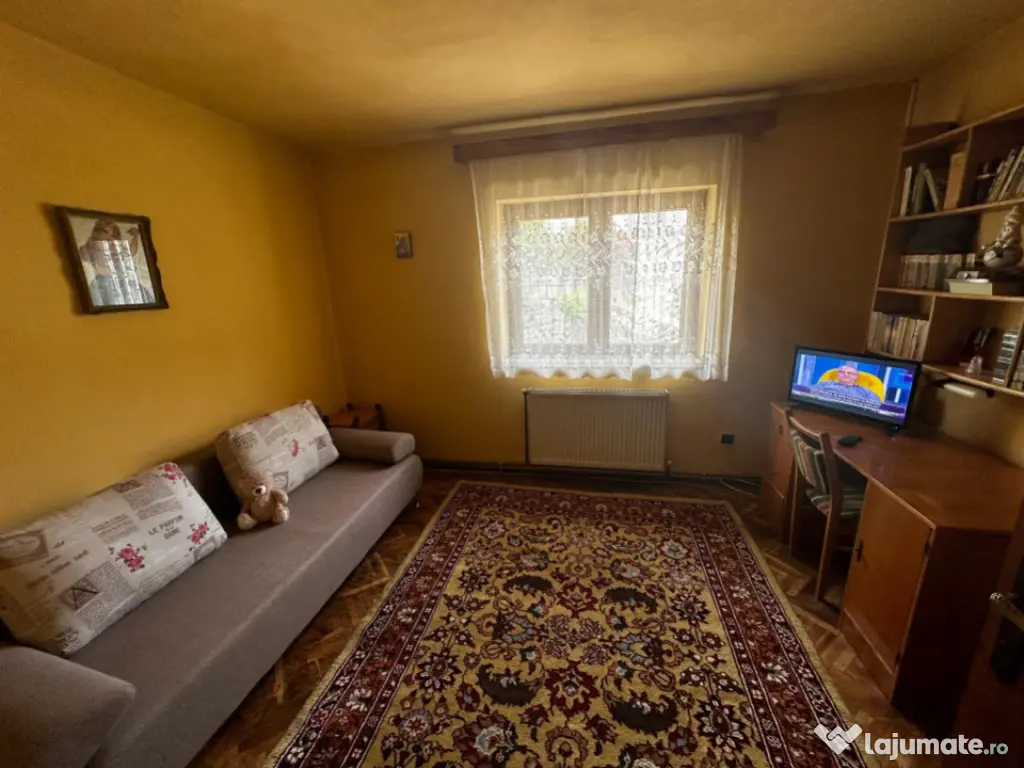 Apartament 3 camere în vilă, 114 mp | Curte | Sinaia