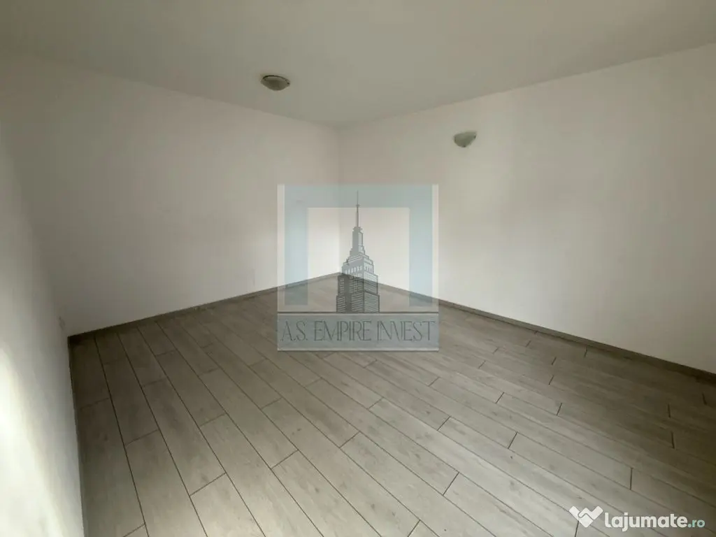 Apartament 2 camere decomandat - zona Centrul Civic 