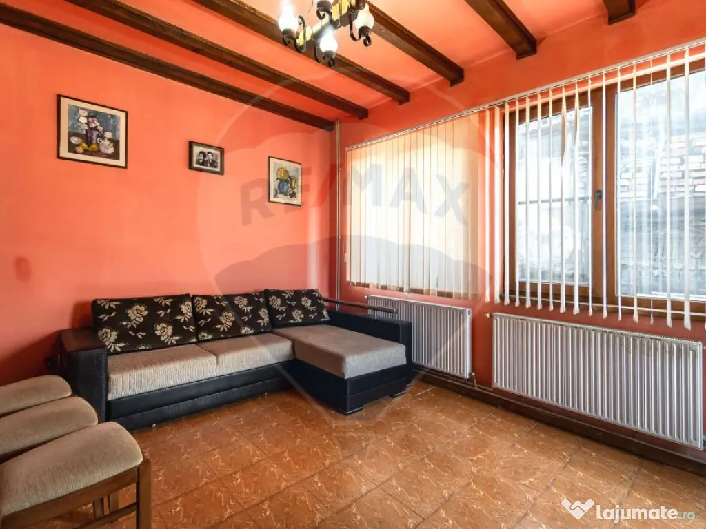 Apartament 3 camere de vânzare la 5 minute de PREDEAL | ...