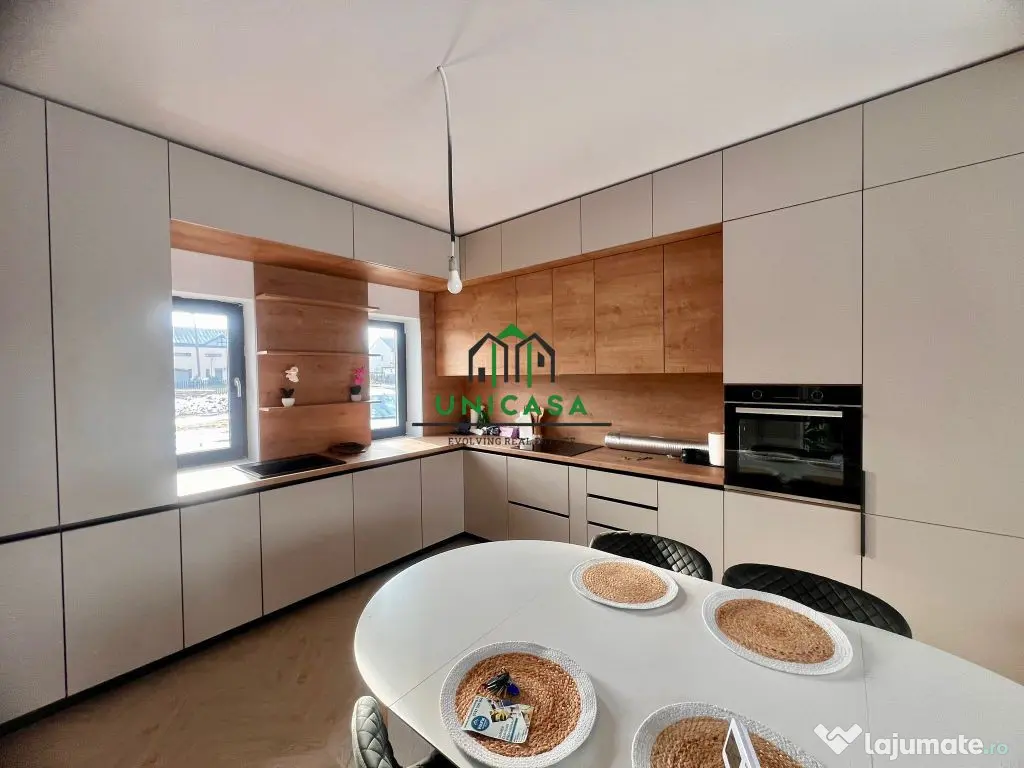 Casă modernă de vânzare/ Bujoreni – Olteni 