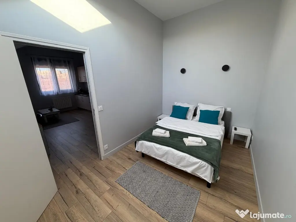 Apartament 2 camere la casa, zona Bujac, etaj 1