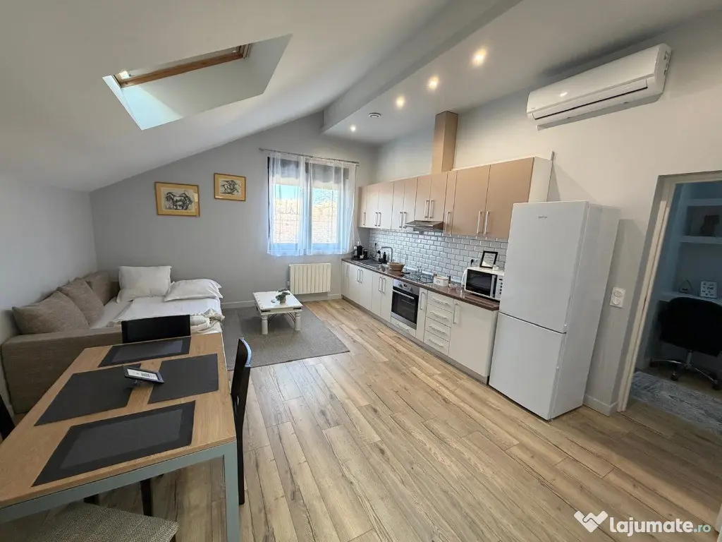 Apartament 2 camere la casa, zona Bujac, etaj 1