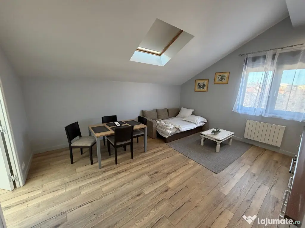 Apartament 2 camere la casa, zona Bujac, etaj 1