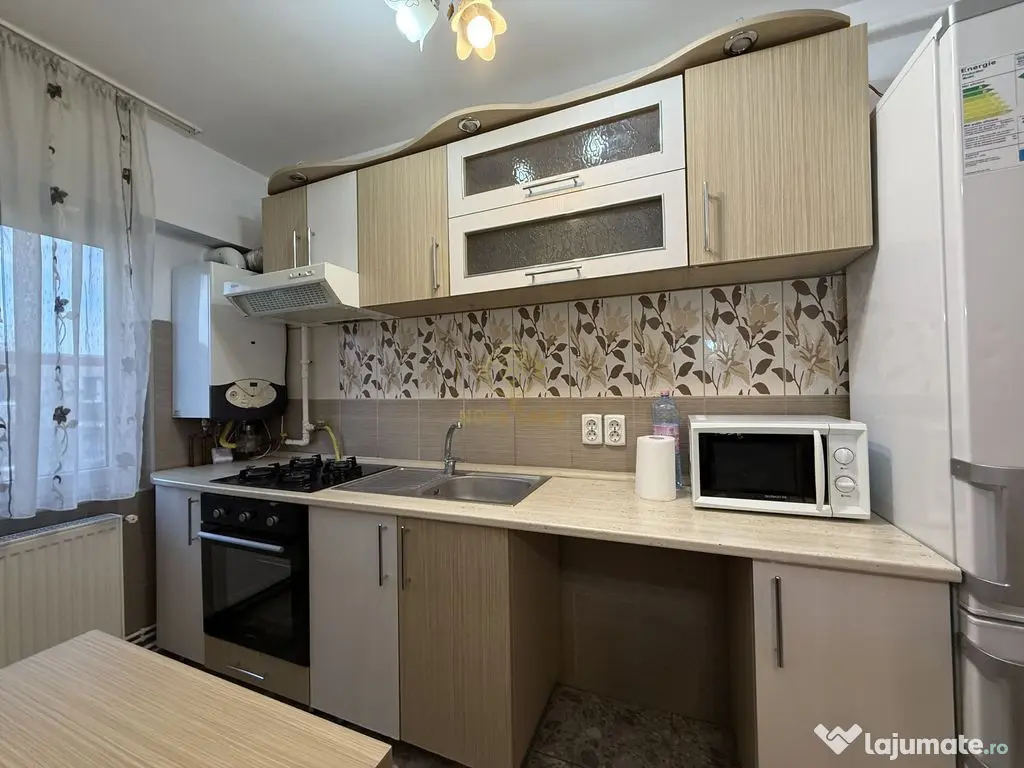 De vanzare Apartament Micro 16 Strada Aurora