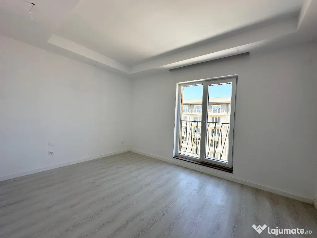 COSMOPOLIS - Apartament 2 camere, nou, vedere piscina 
