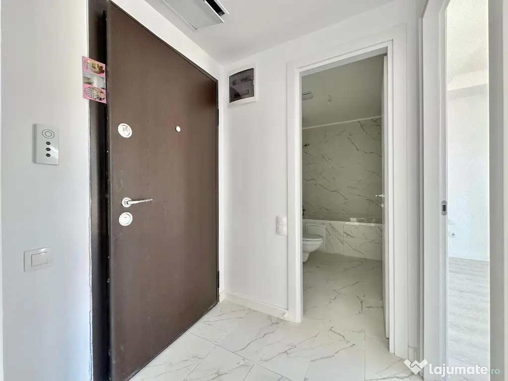 COSMOPOLIS - Apartament 2 camere, nou, vedere piscina 