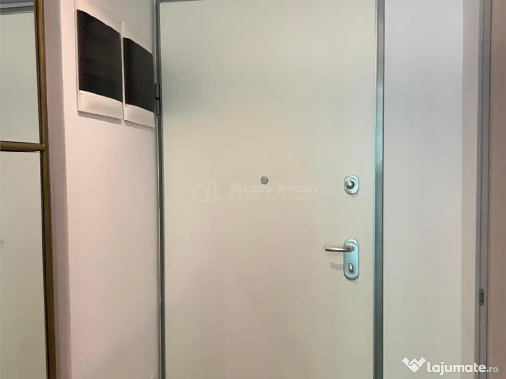 2 Camere, Lux, Cortina Academy, 3 min Metrou Academia Milita 