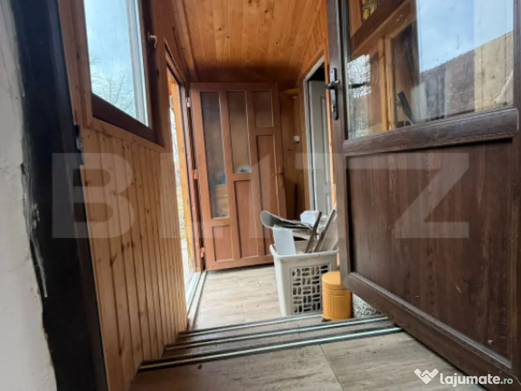 Casă de vânzare în comuna Homorod – liniște, confort