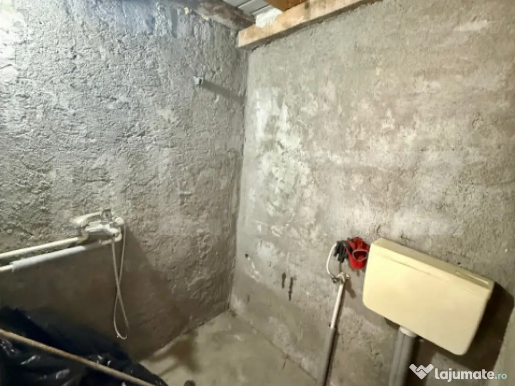 Casă de vânzare în comuna Homorod – liniște, confort