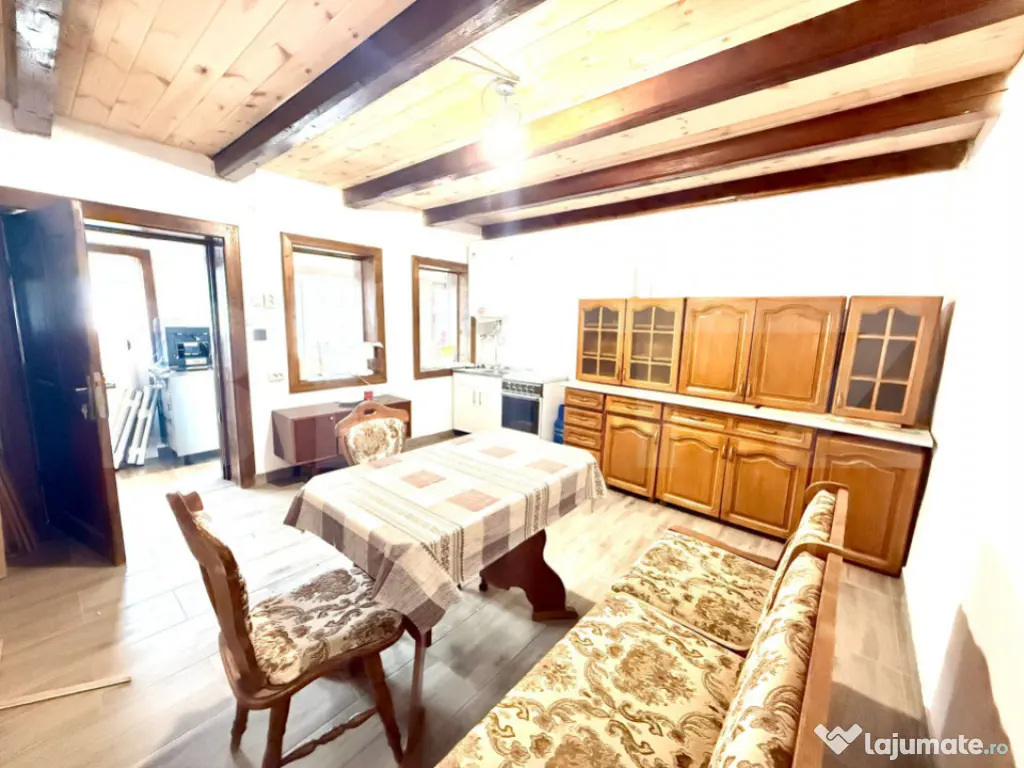 Casă de vânzare în comuna Homorod – liniște, confort