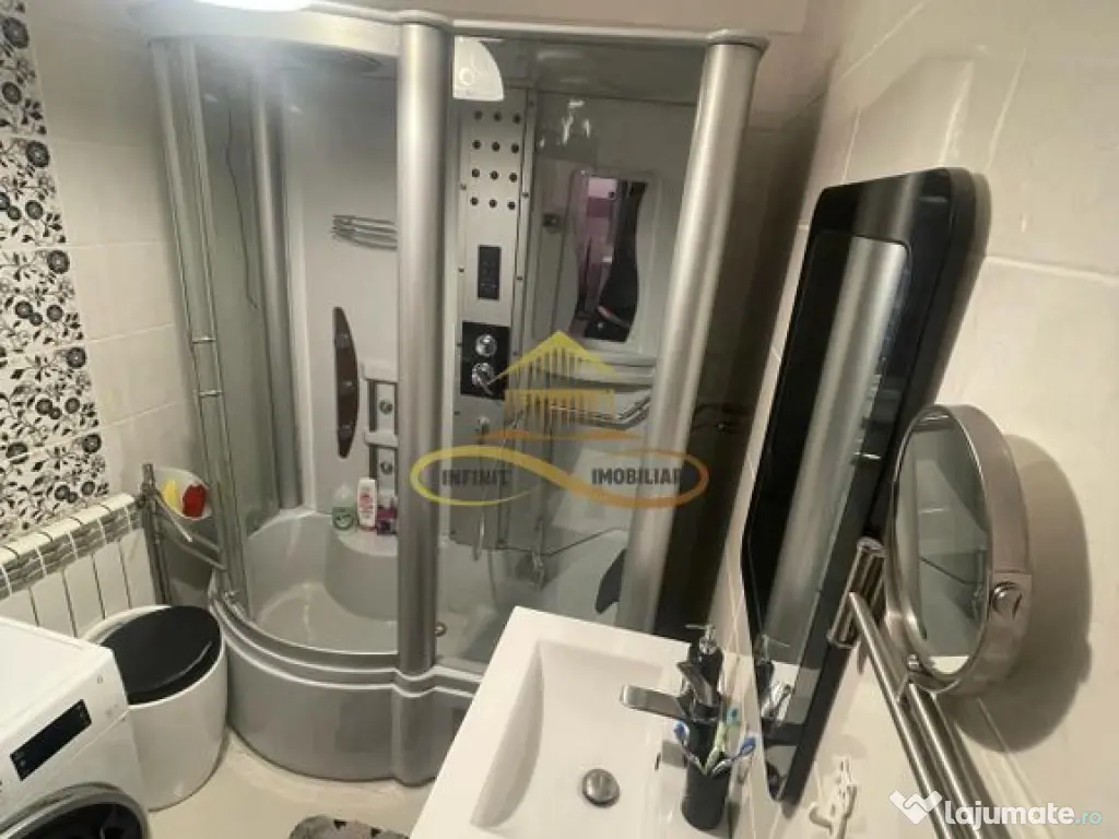 Apartament cu 3 camere decomandate! 