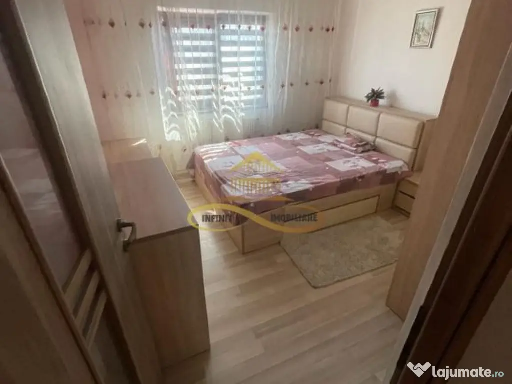 Apartament cu 3 camere decomandate! 