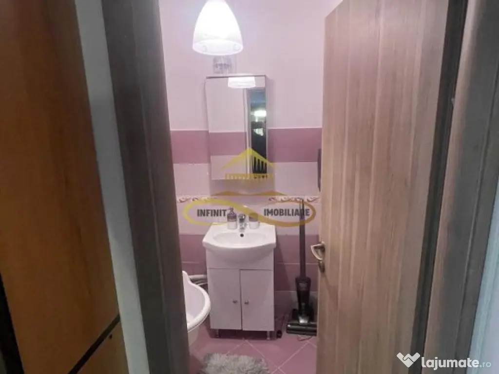 Apartament cu 3 camere decomandate! 