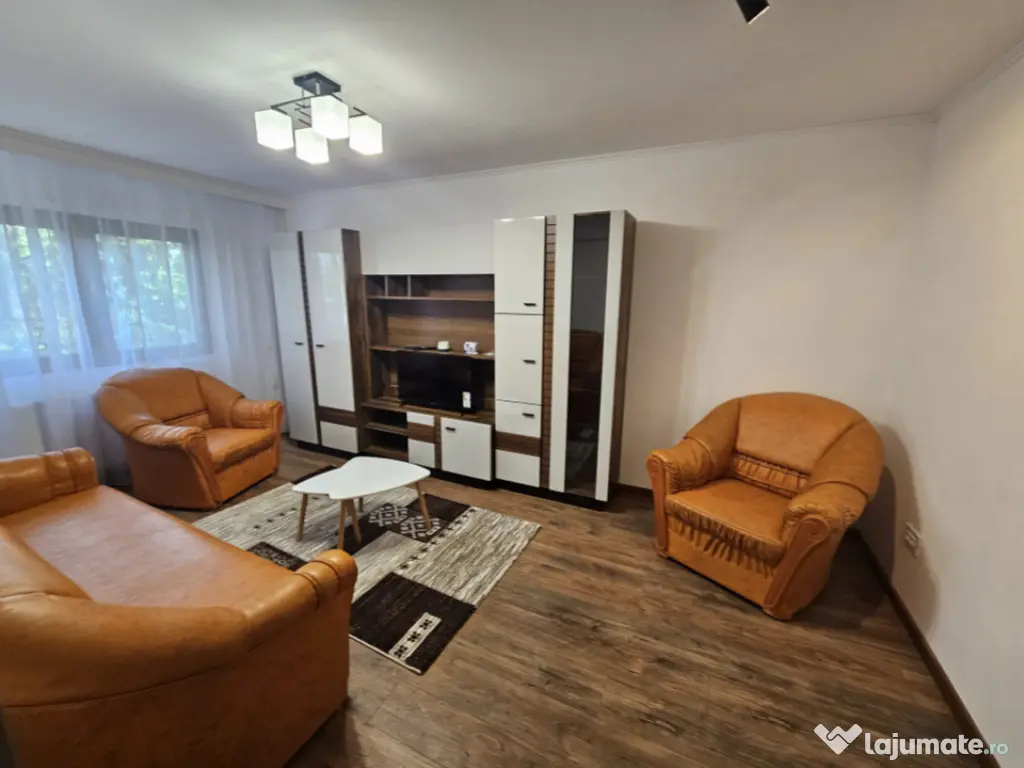 Apartament 3 camere, renovat total în 2023, mobilat și uti 