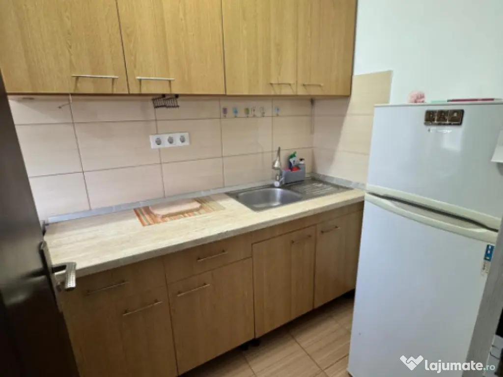 Garsonieră pe două niveluri, 39.64 mp, zona Bogdan Voda