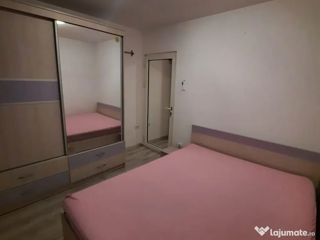 Închiriez apartament 2 camere Băneasa (Direct Proprietar)