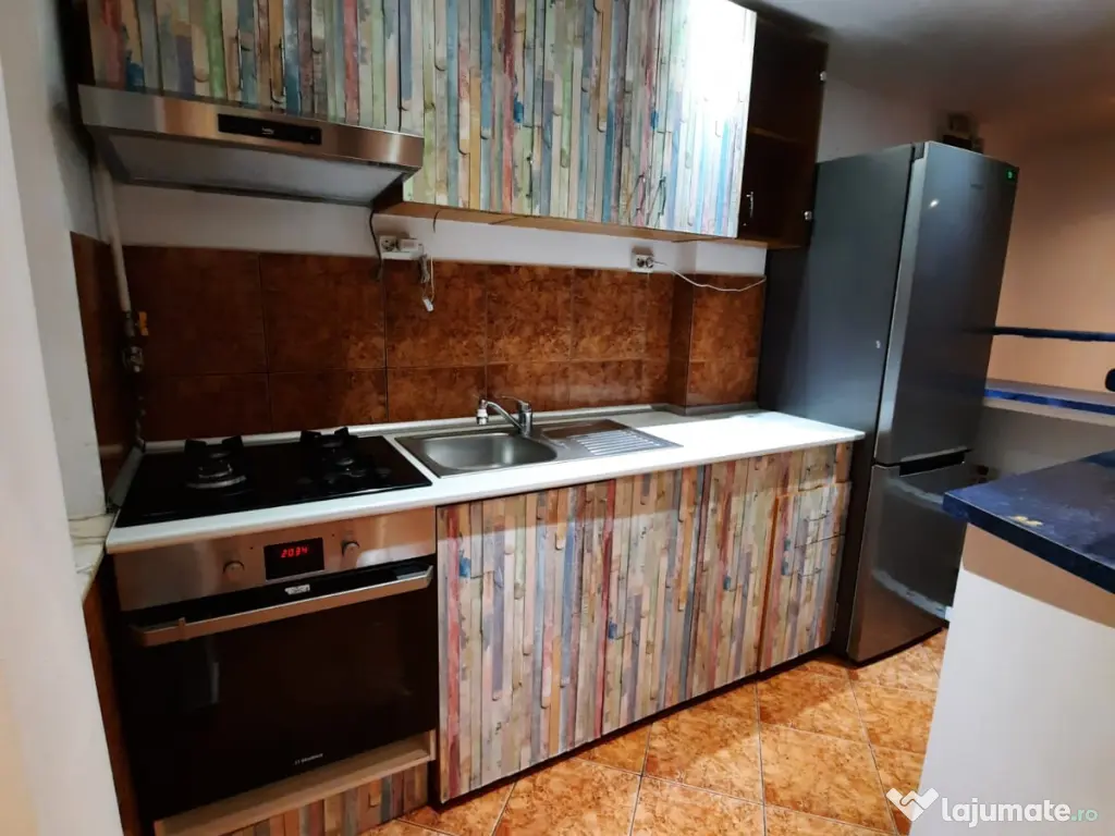 Închiriez apartament 2 camere Băneasa (Direct Proprietar)