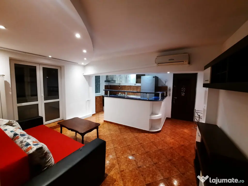 Închiriez apartament 2 camere Băneasa (Direct Proprietar)