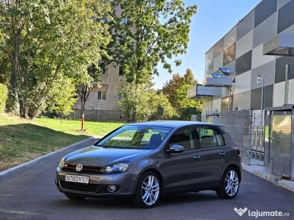 VW Golf 6 1.4TSI Navi SenzoriParcare Clima ÎncălzireScaune 