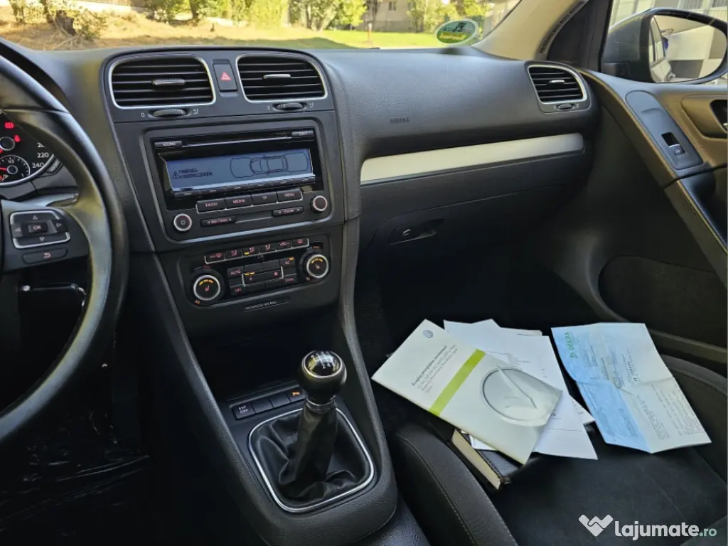 VW Golf 6 1.4TSI Navi SenzoriParcare Clima ÎncălzireScaune 
