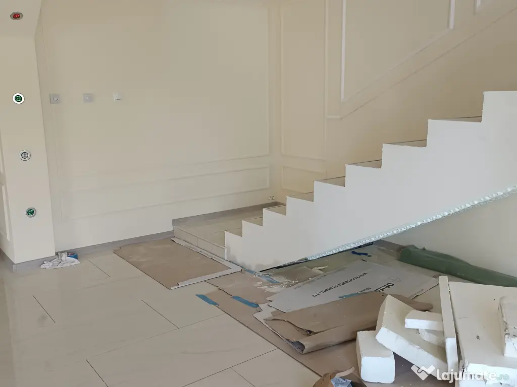 Amenajeri interioare 